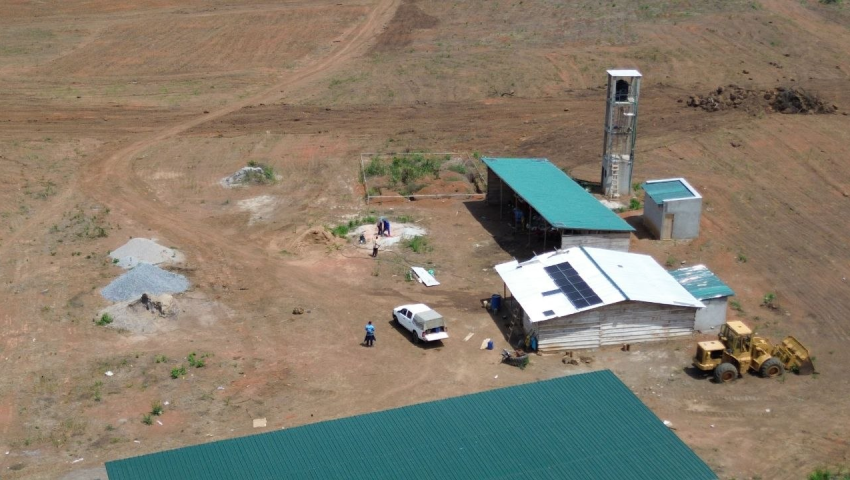 Système de pompage solaire pour ferme d'élevage à Ntui